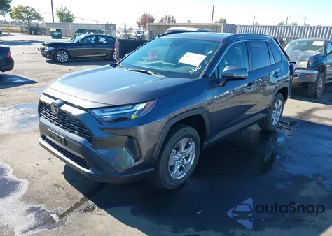 2025 Toyota Rav4 Hybrid Xle z USA, uszkodzony, nr VIN JTMRWRFV3SJ079335